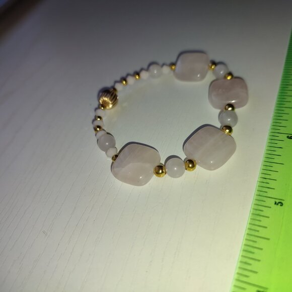 Pink Quartz and Golden Beads Bracelet Elastic Small Hand Wrist Vintage Jewelry - Picture 3 of 5